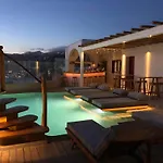 מלון Tagoo Mykonos Town