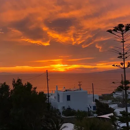 Orizon Tagoo Mykonos Bed & Breakfast 4*