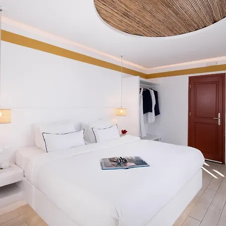 Hotel Tagoo 4*
